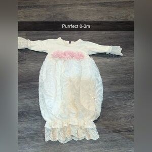 Purrfect boutique baby girls gown 0-3m
